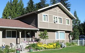 Alpenrose Bed And Breakfast Revelstoke